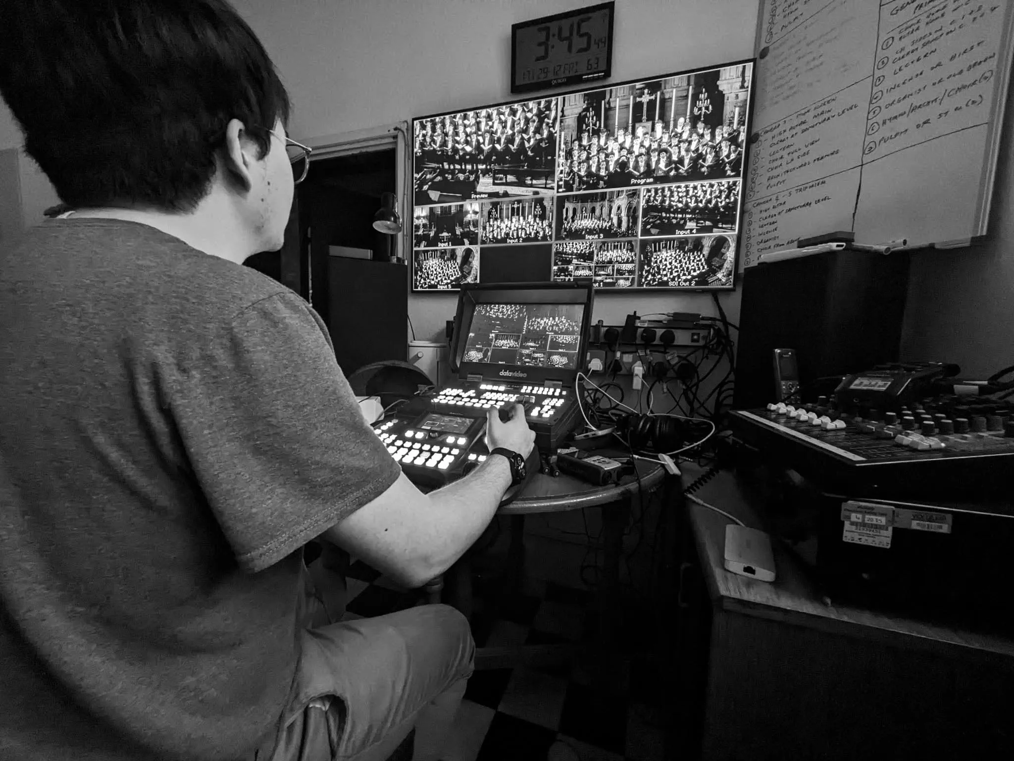 Behind the scenes on Harvard Arts